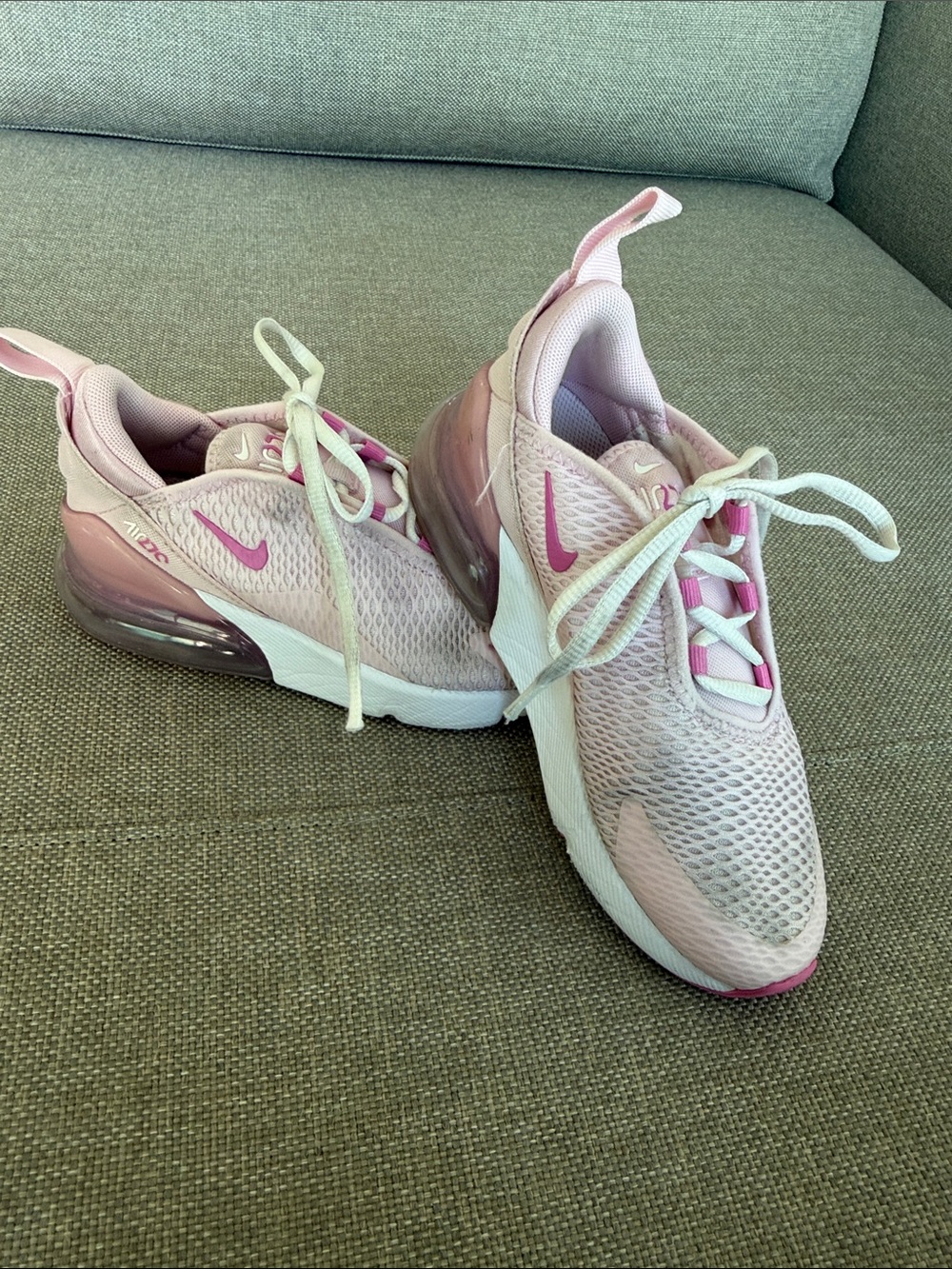 Nike Air Max 270